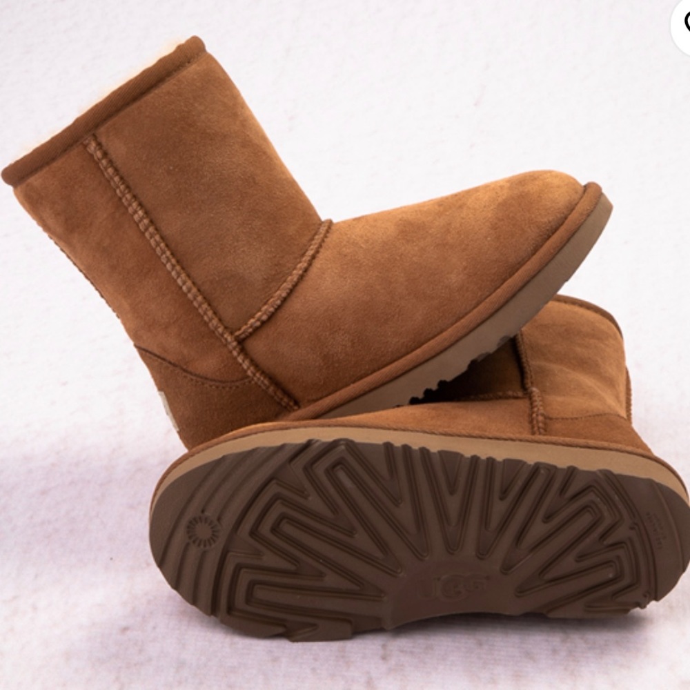 UGG® Classic II Boot